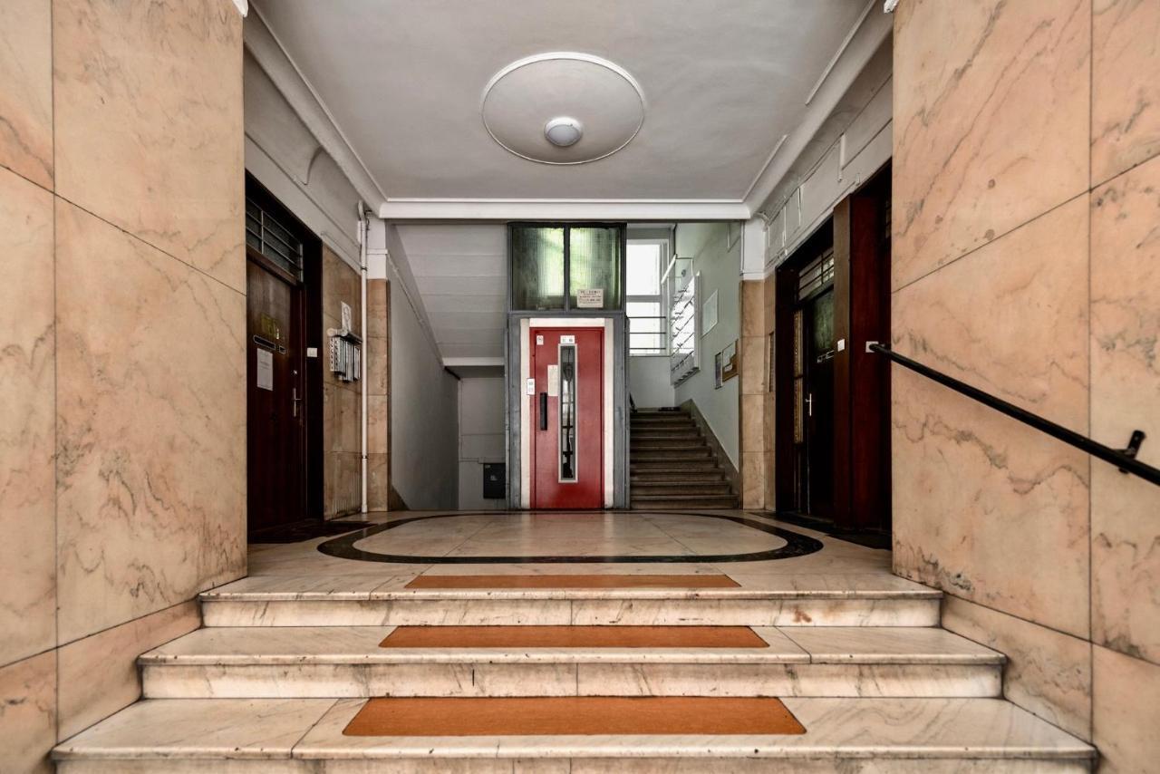 Ferienwohnung Secret Diamond Of The Parlament Budapest Exterior foto